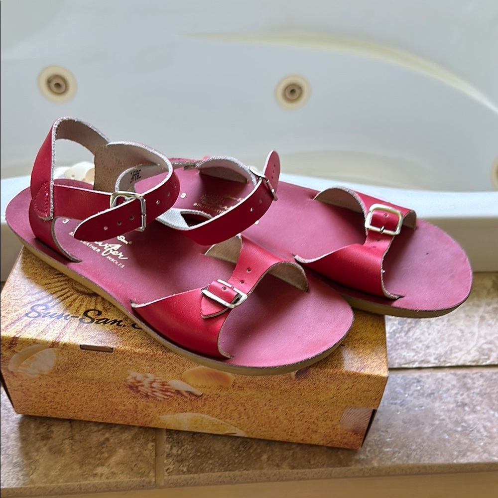 SunSans red sandals saltwater